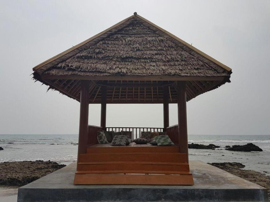 Resor Double G Anyer