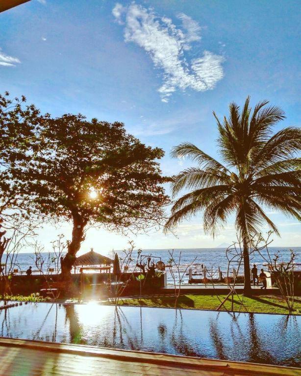 Double G Anyer Resor Carita